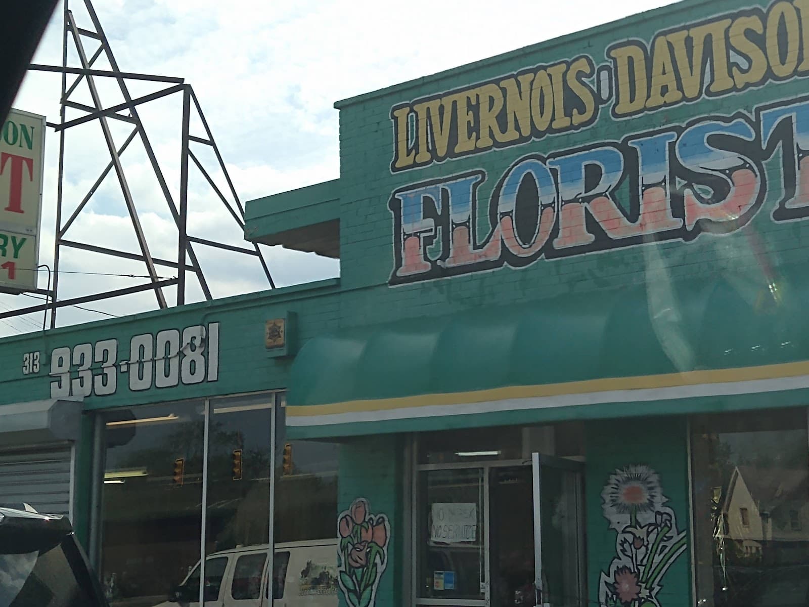 Livernois-Davison Florist - Image 1