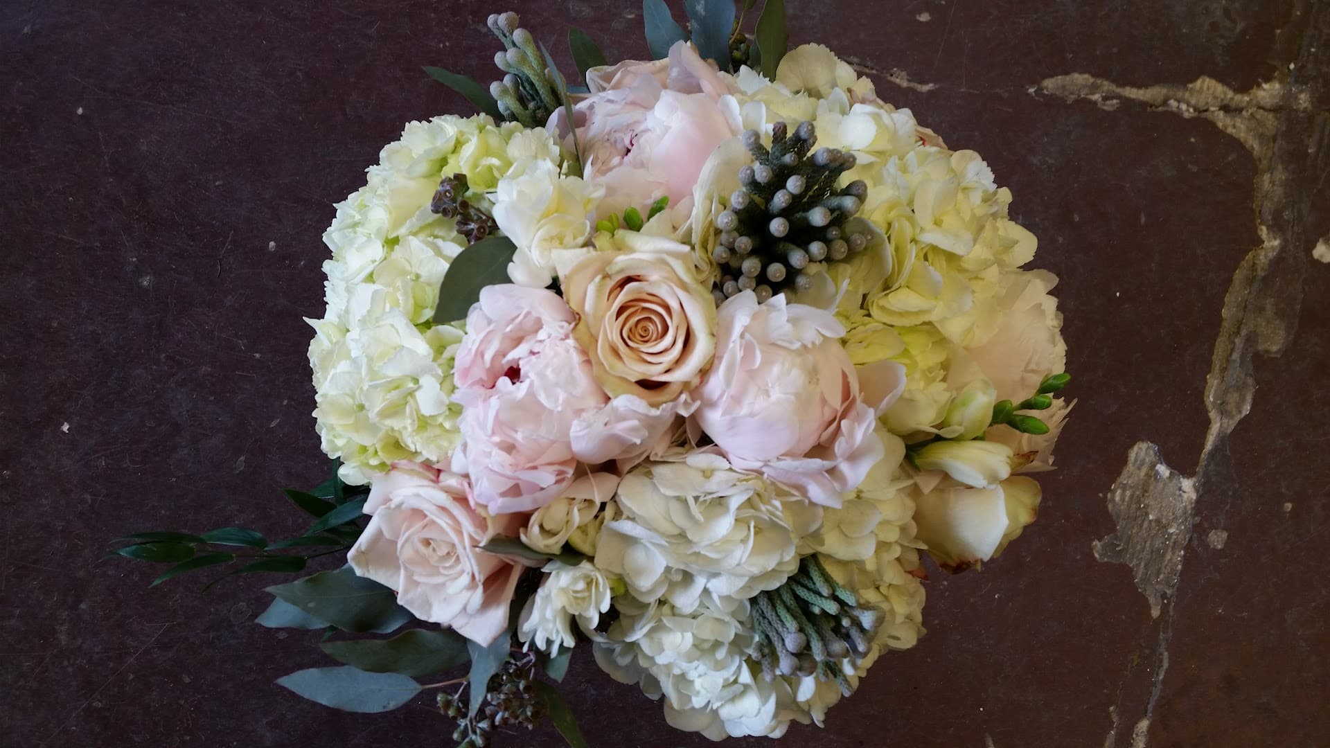 Eden An Alternative Florist - Image 1