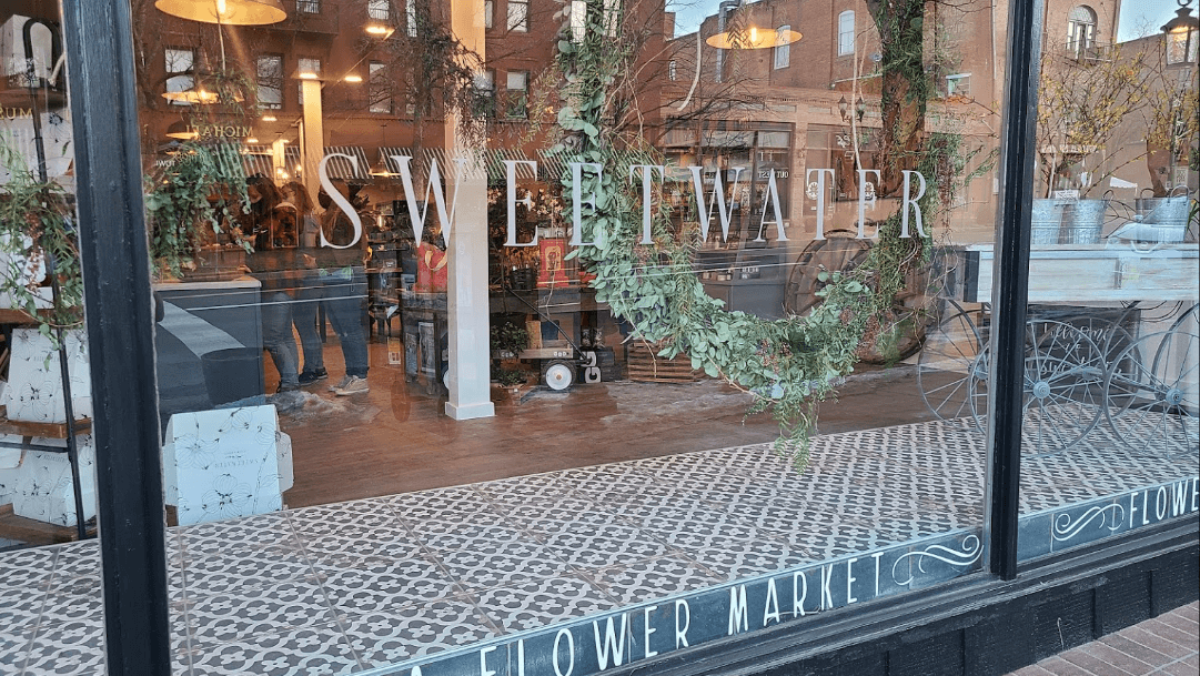 Sweetwater a Flower Market - Image 1