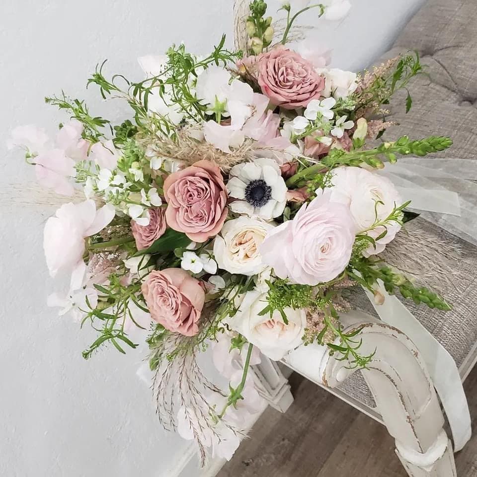 Spinning Web Florist - Image 1