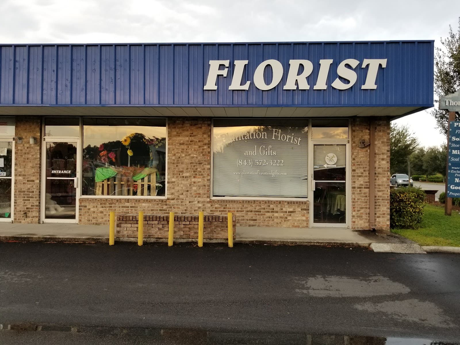 Plantation Florist & Gifts - Image 1
