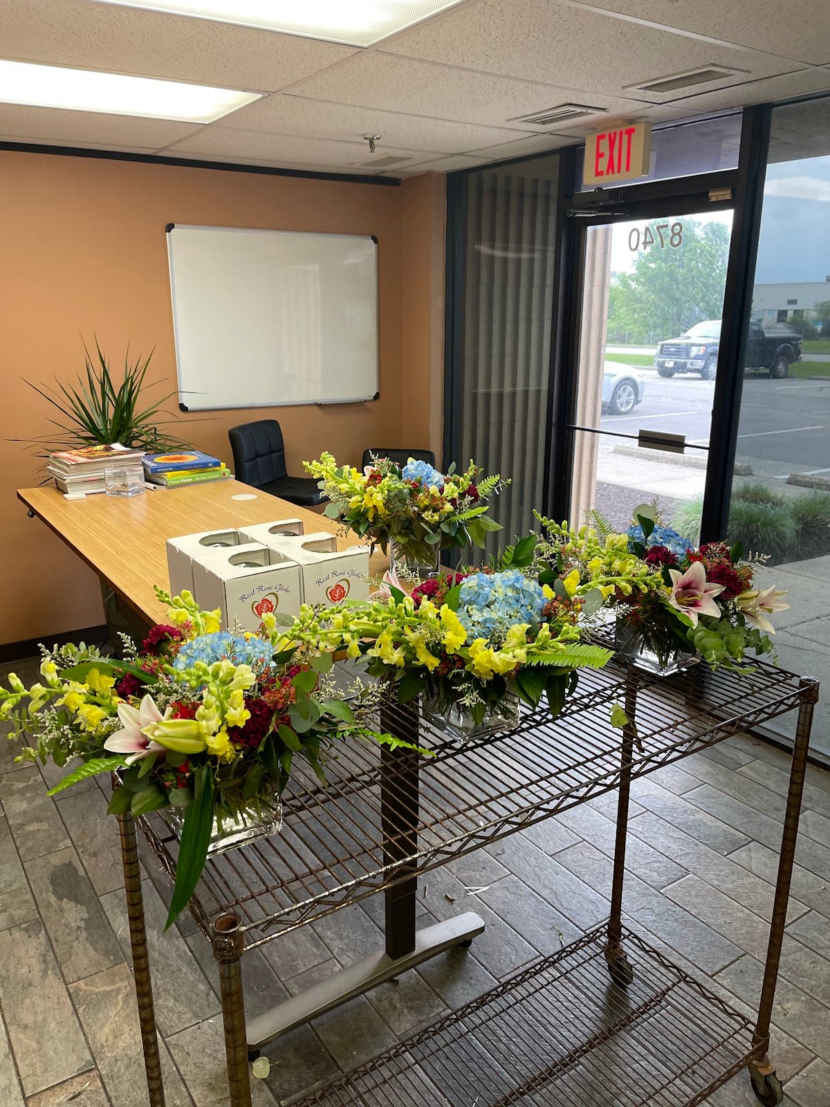 IndyFlowers - Image 1