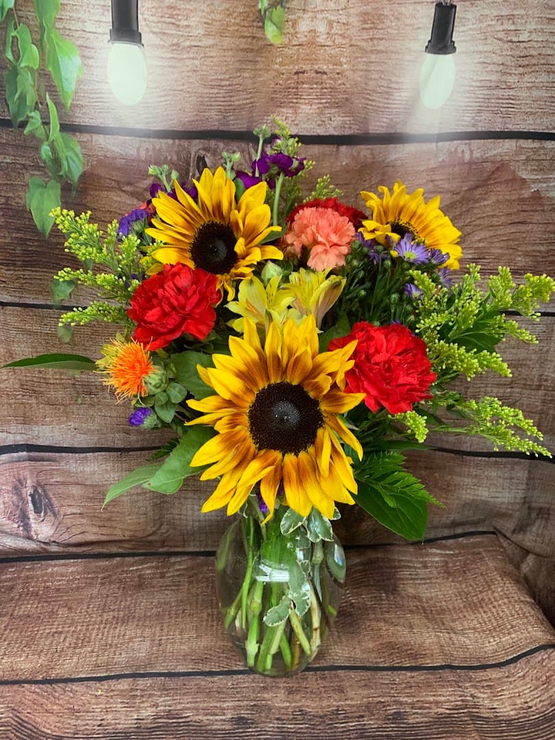 Bloom with Grace (formerly Claiborne's Florist) - Image 1