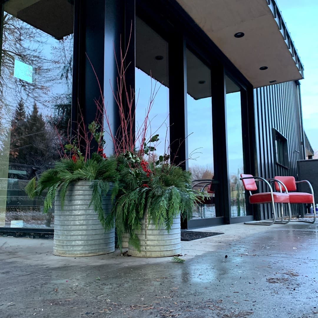 Dream Farm Flowers - Image 1