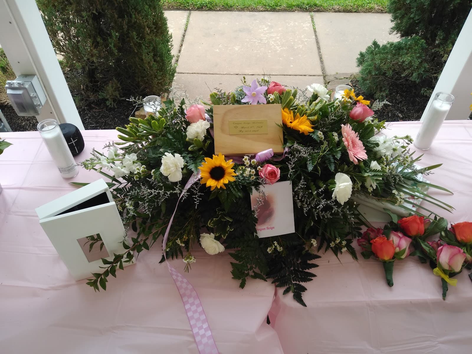 The Vineyard Florist, Inc. - Image 1