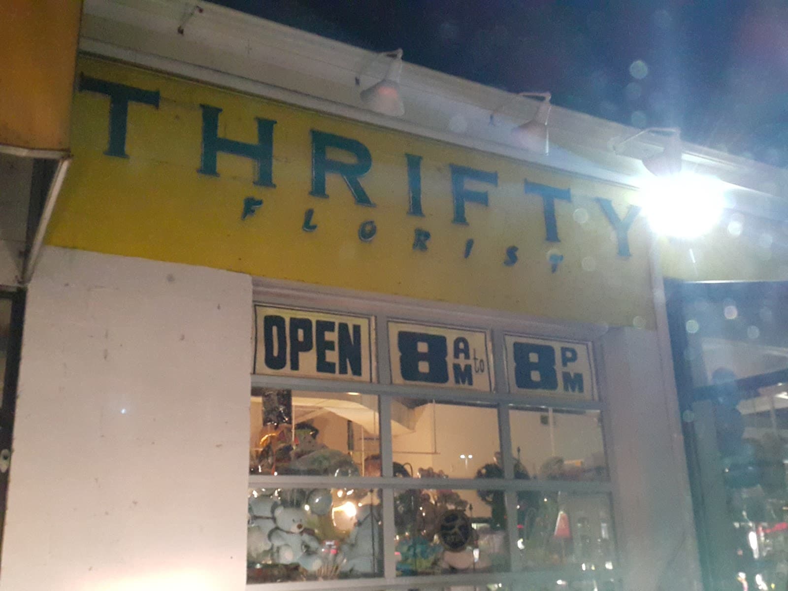 Thrifty Florist - Image 1