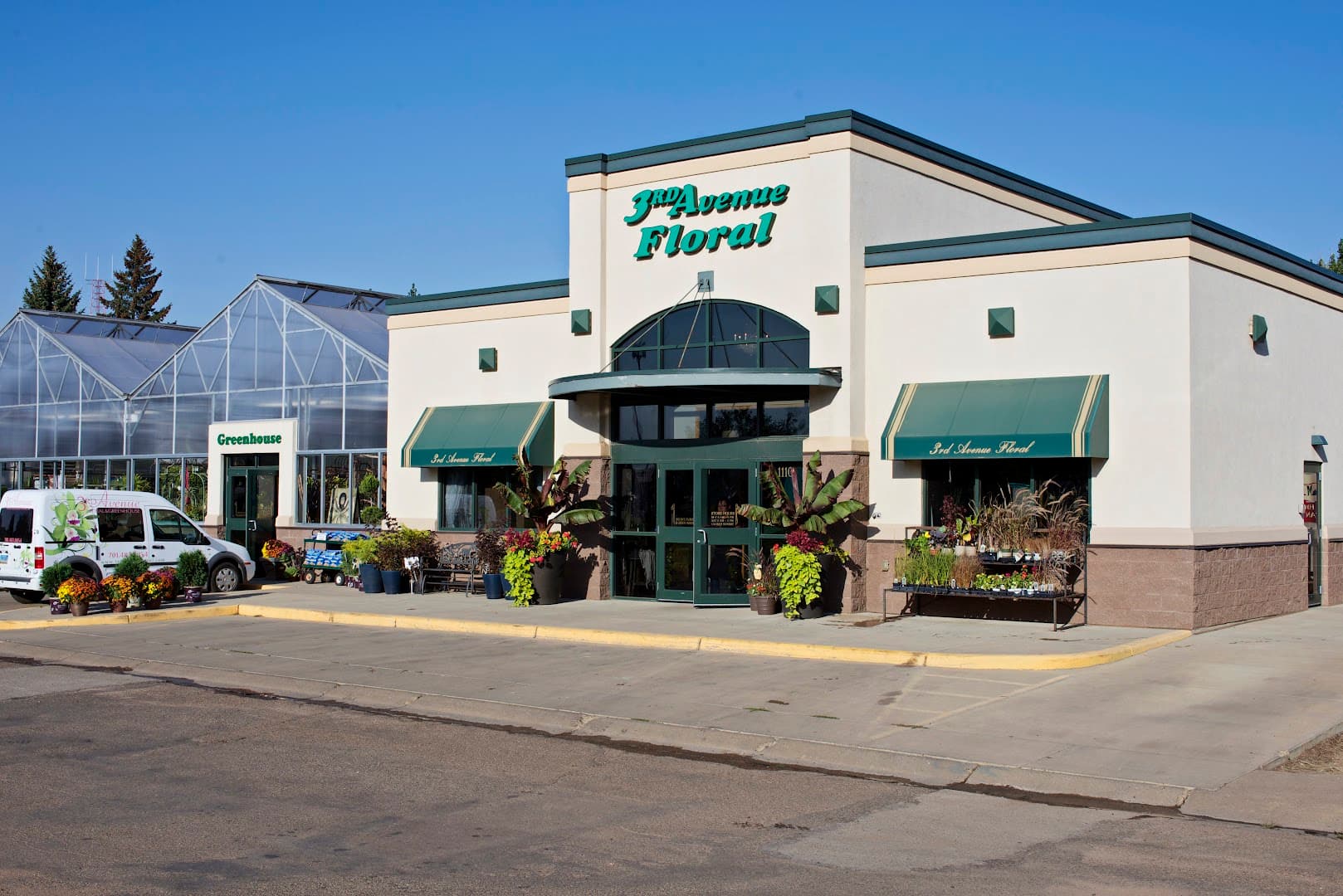 3rd Avenue Floral & Greenhouse - Image 1