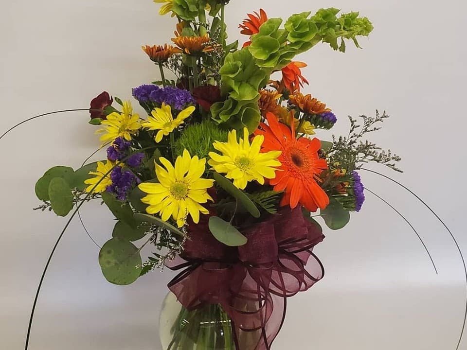 Lisa's Flowers - Image 1