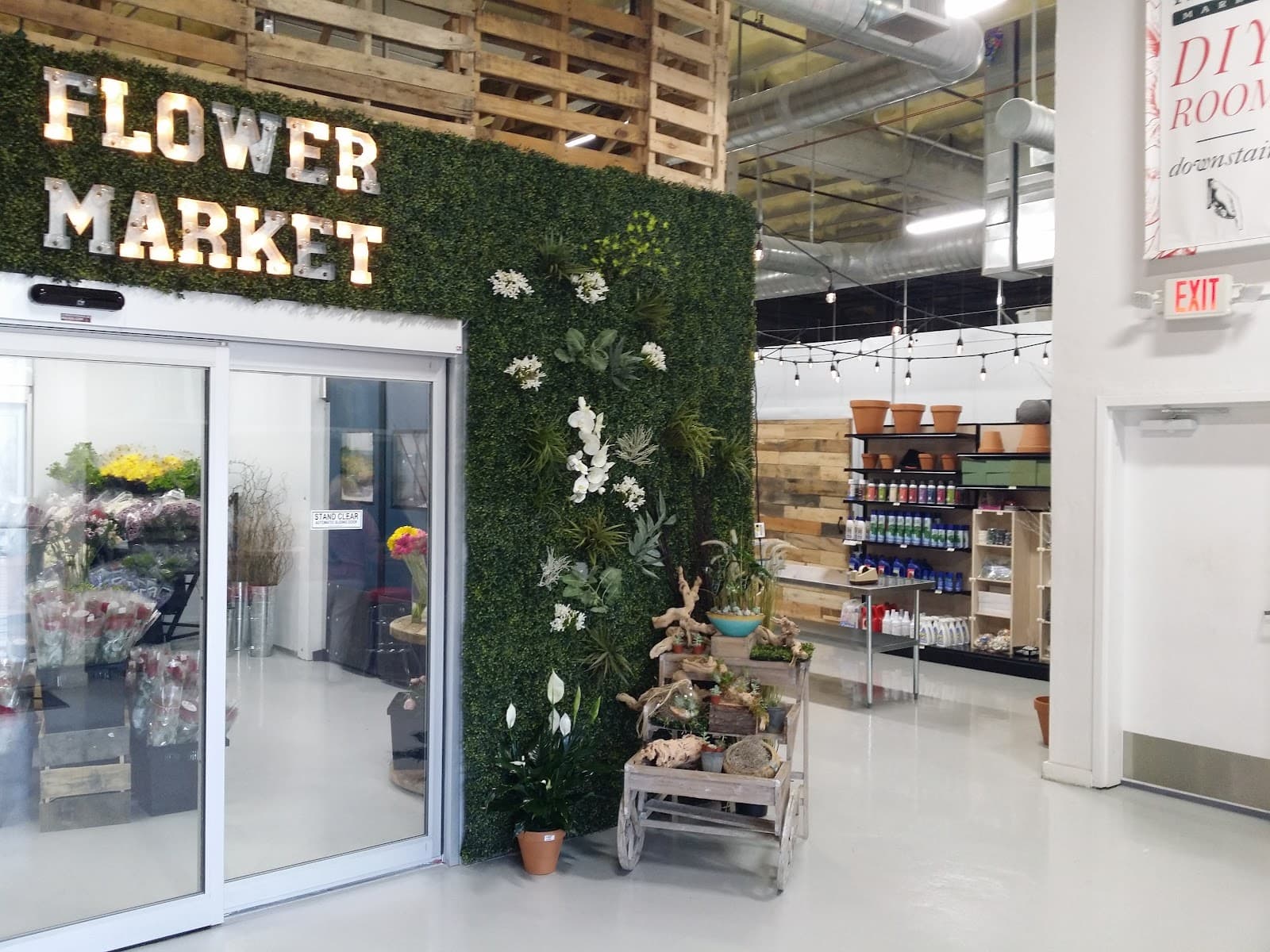 Flower Market - Image 1