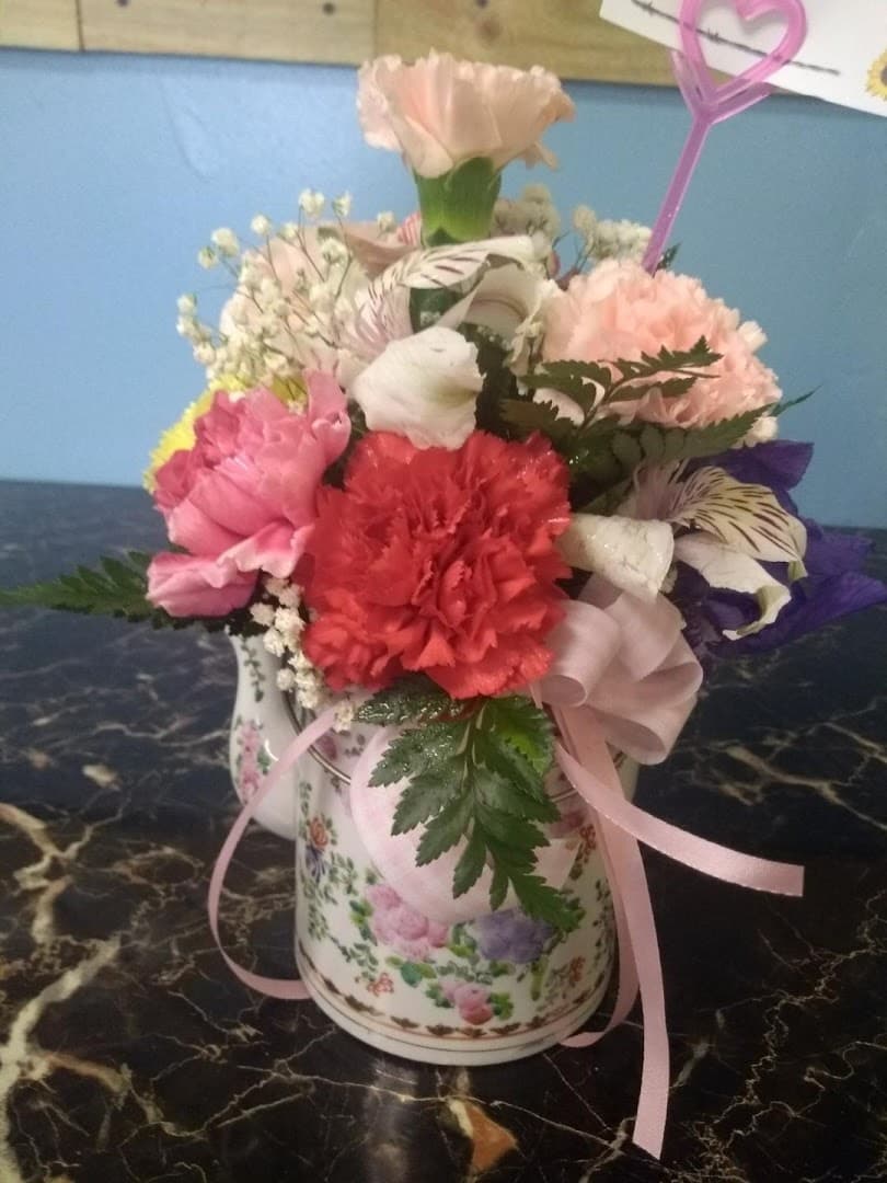 Country Floral & Gifts - Image 1