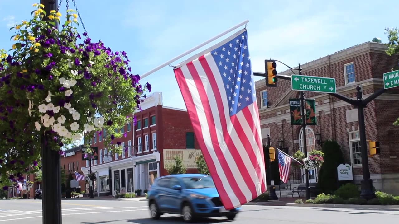 Petals of Wytheville Florist & Gift Shop - Image 1