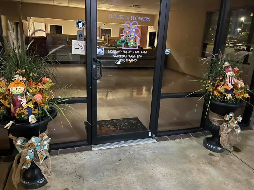 House of Flowers - Image 1