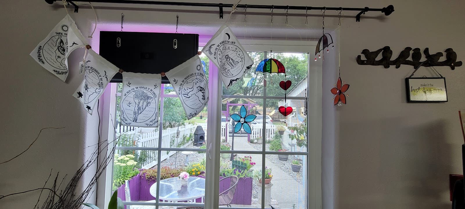 Farmhouse Blooms - Image 1