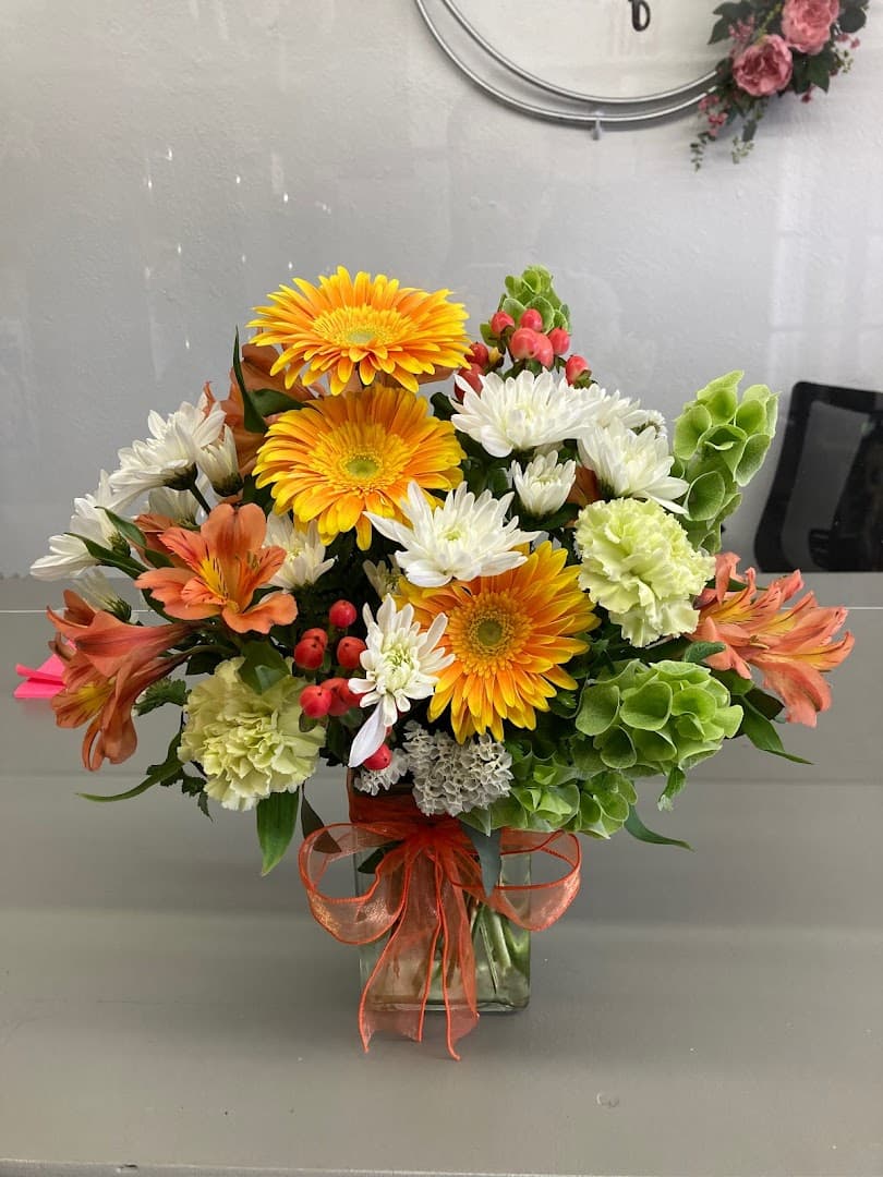 Julie's Flower Boutique - Image 1