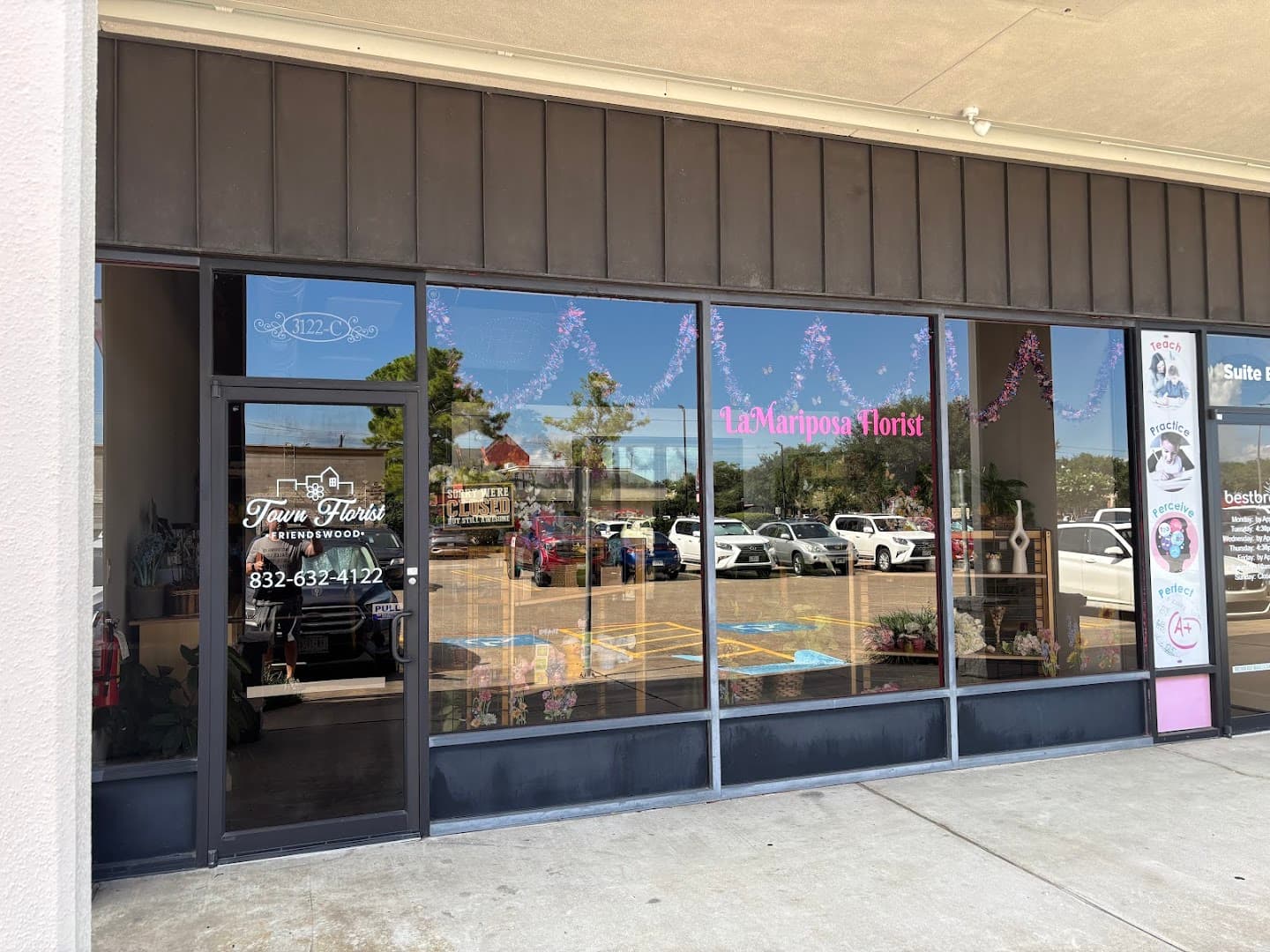 La Mariposa Florist - Image 1