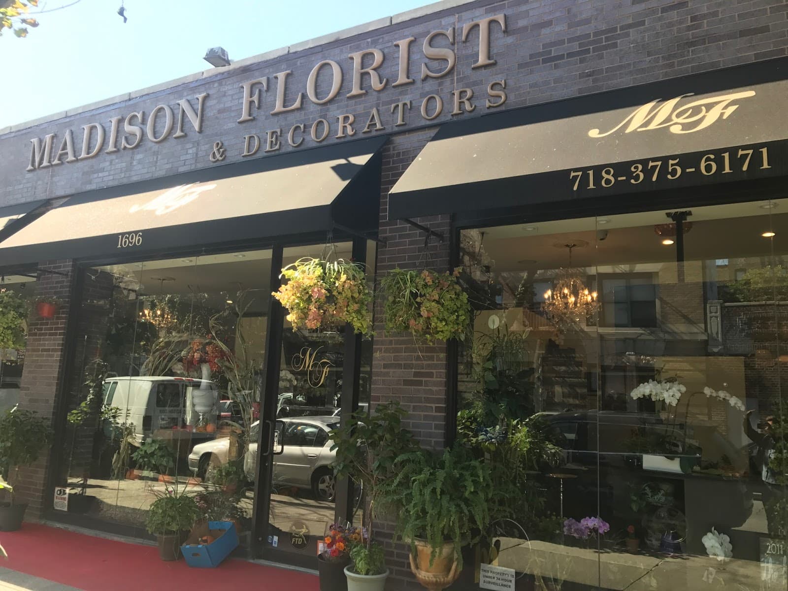 Madison Florist - Image 1