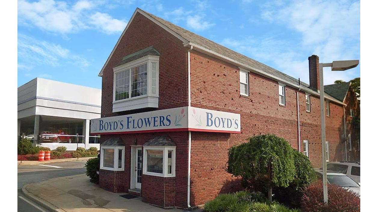 Boyd's Flowers - Image 1