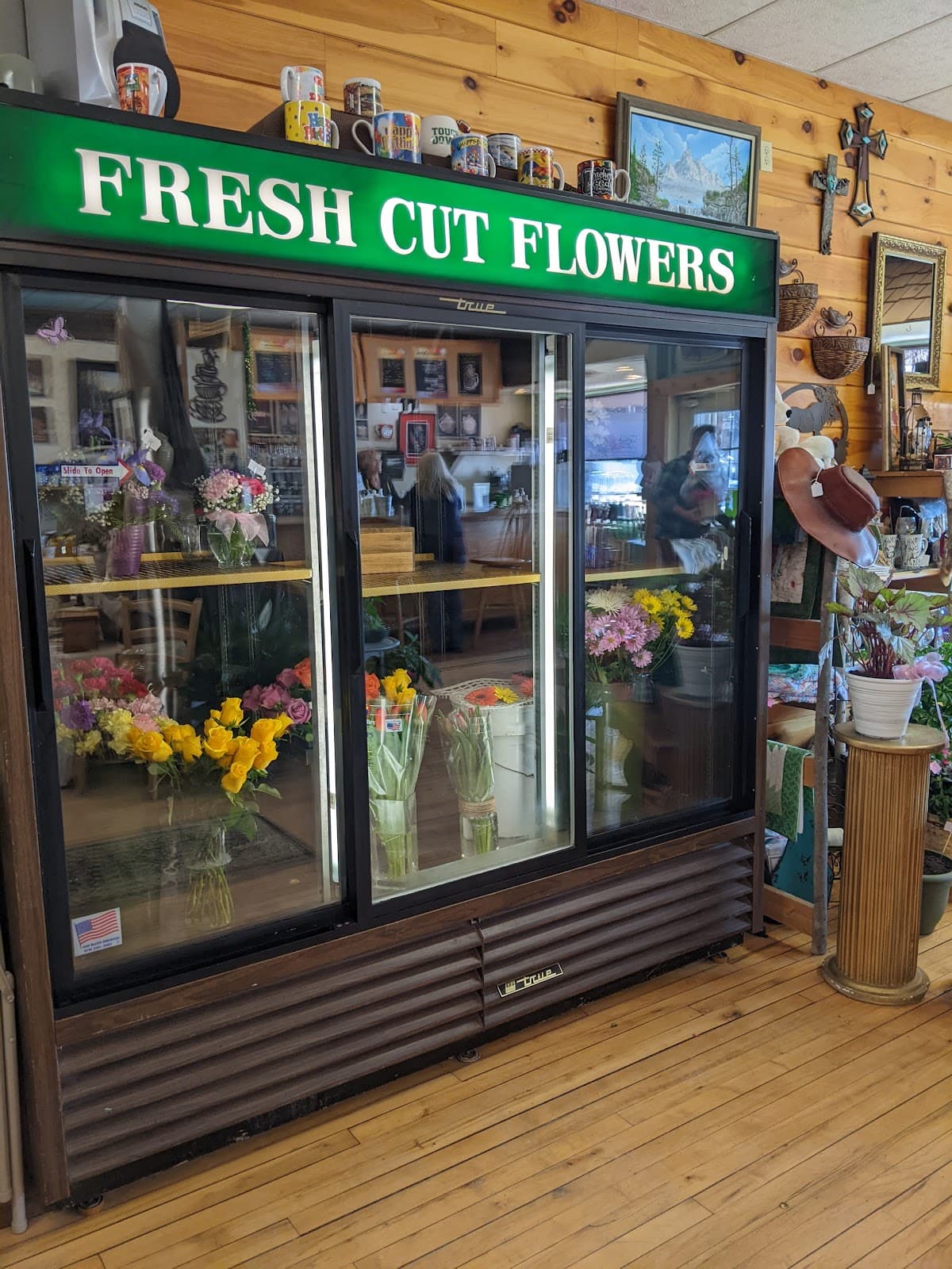Braham Country Floral & Coffee - Image 1