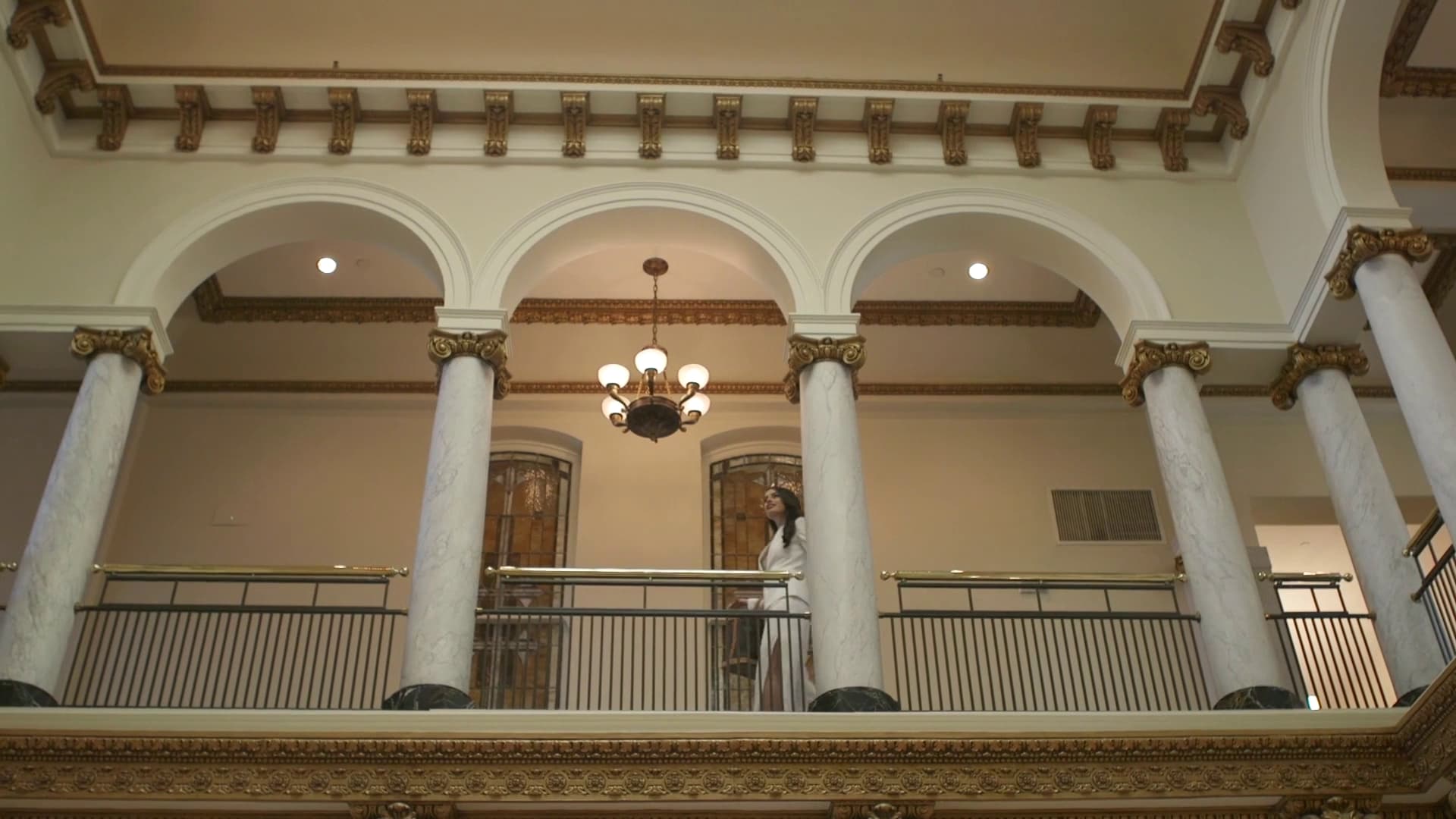 Tanarah Luxe Floral - Image 1