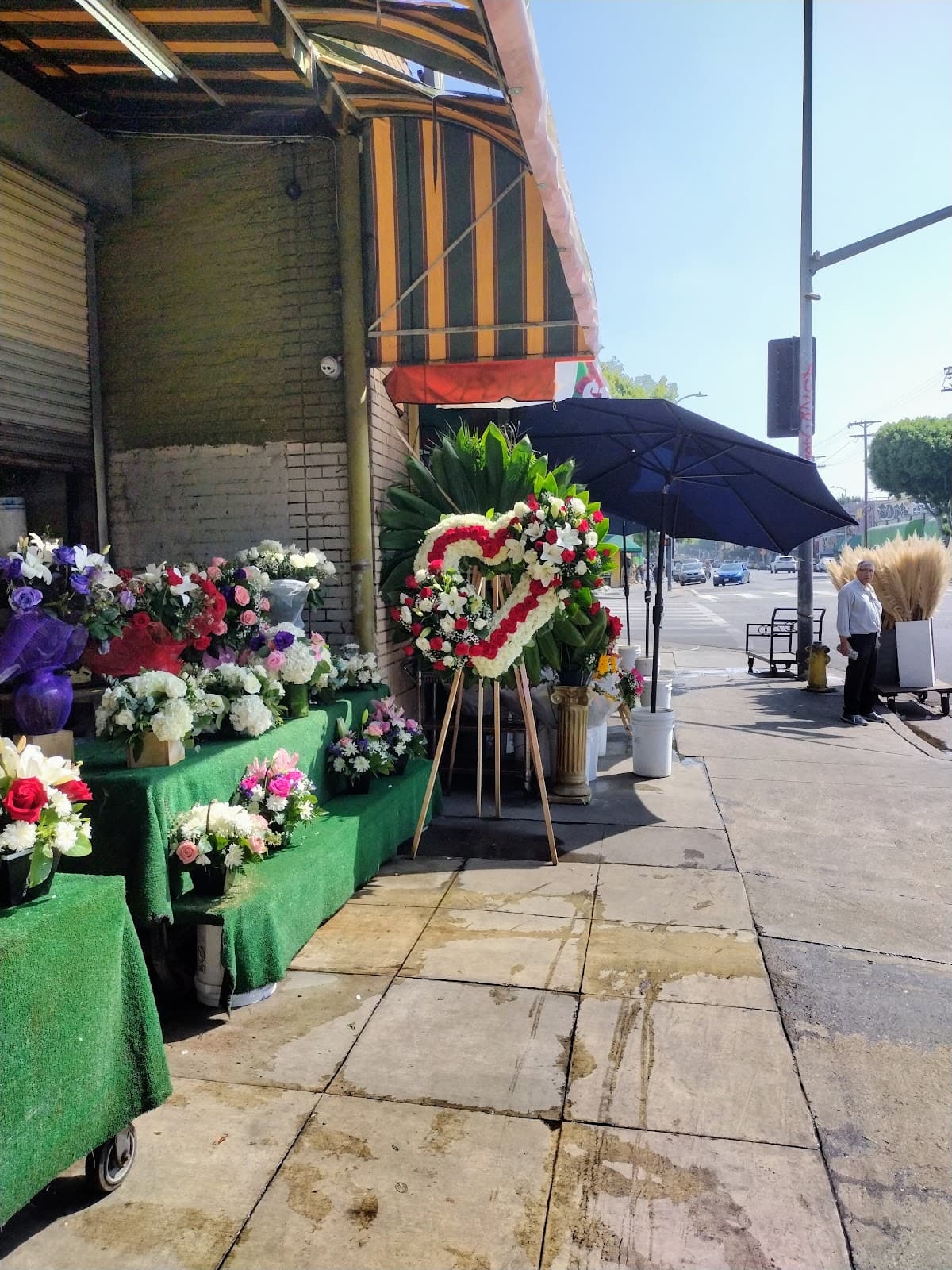 Blooming Flowers LA - Image 1