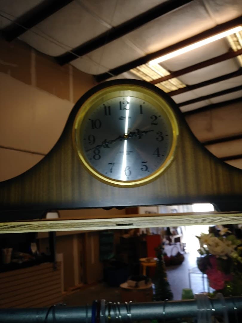 Far-N-Between Treasures Montgomery Florist - Image 1