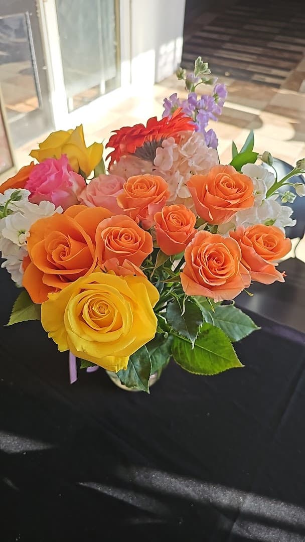 Hortensia'sflowershop - Image 1