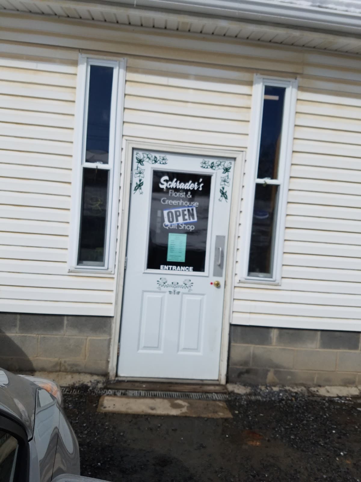 Schrader's Florist & Greenhouse, Inc - Image 1