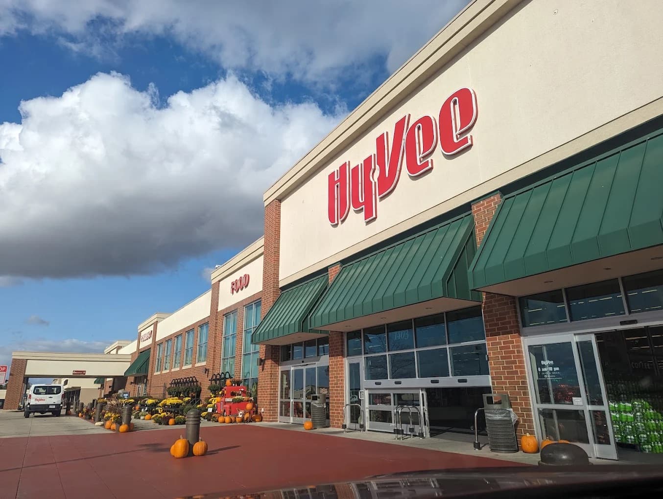 Hy-Vee Floral - Image 1