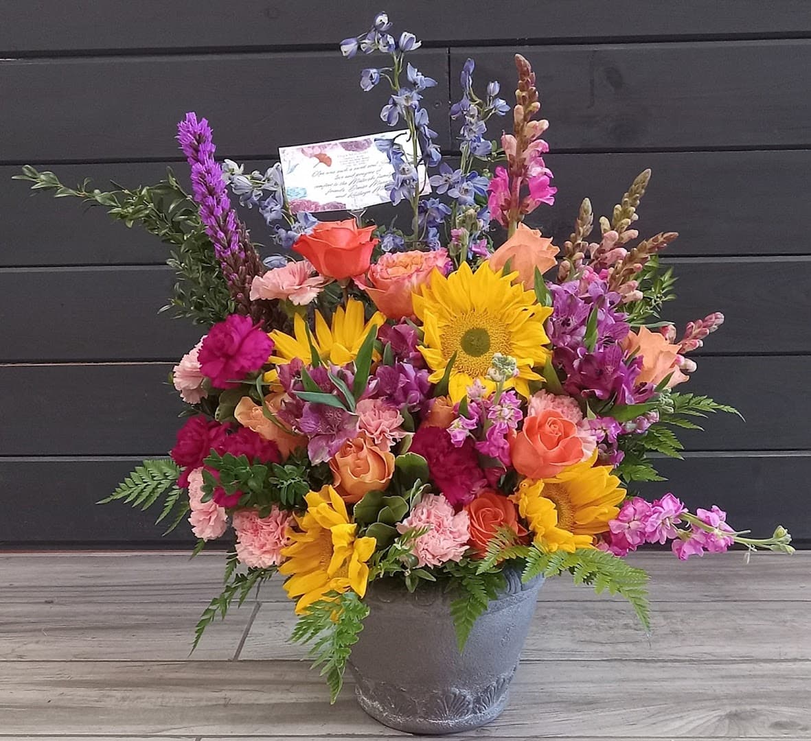 THE FLOWER SHOP AND GIFTS - Image 1