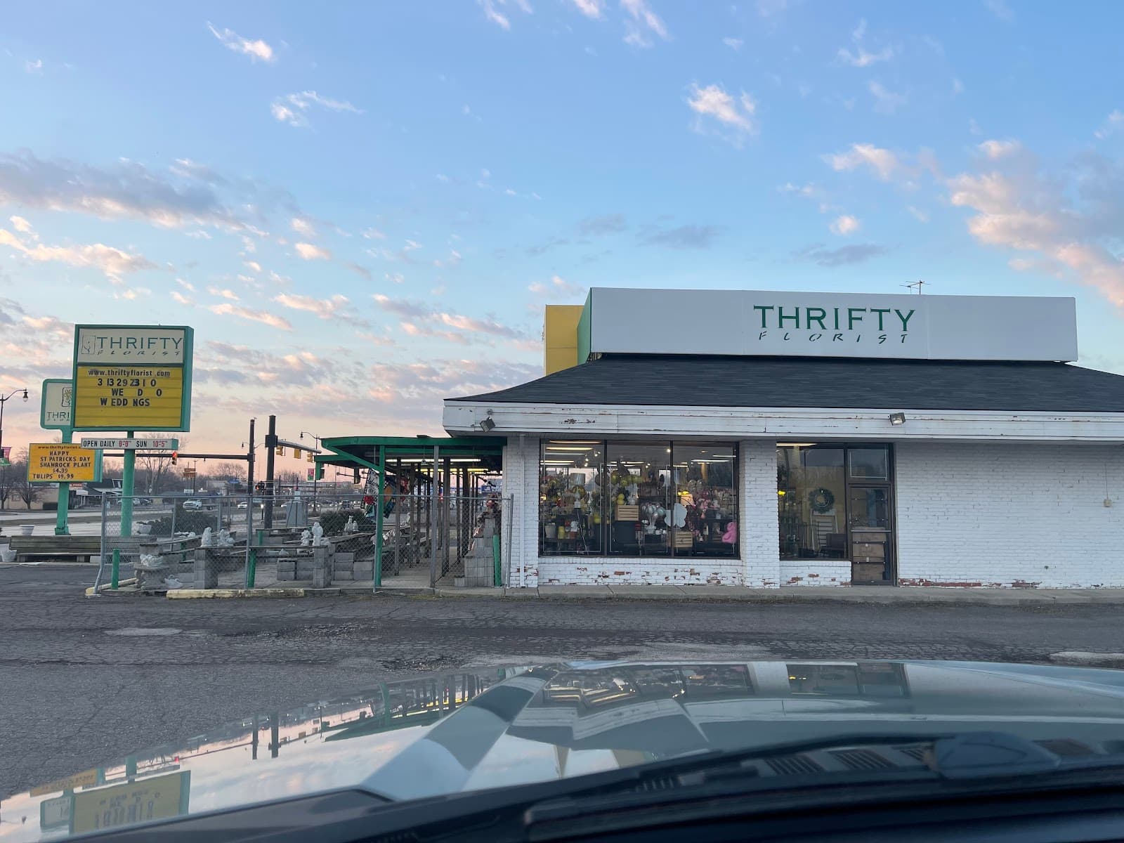 Thrifty Florist - Image 1