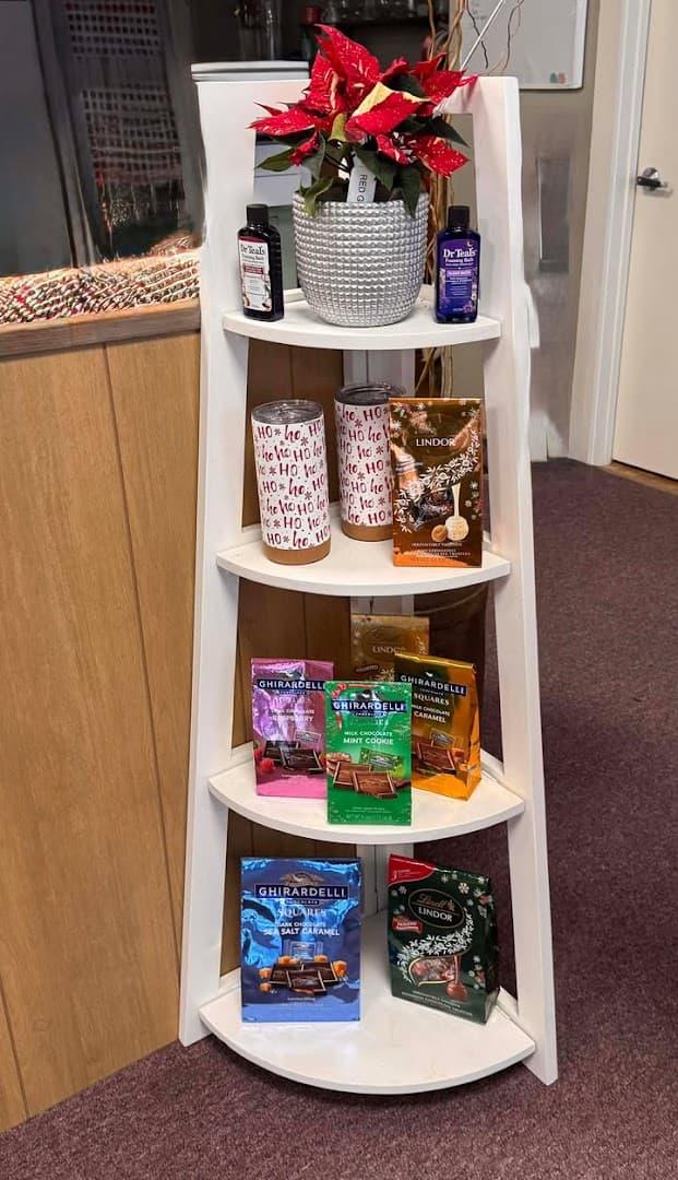 The Rustic Magnolia Florist & Gifts - Image 1