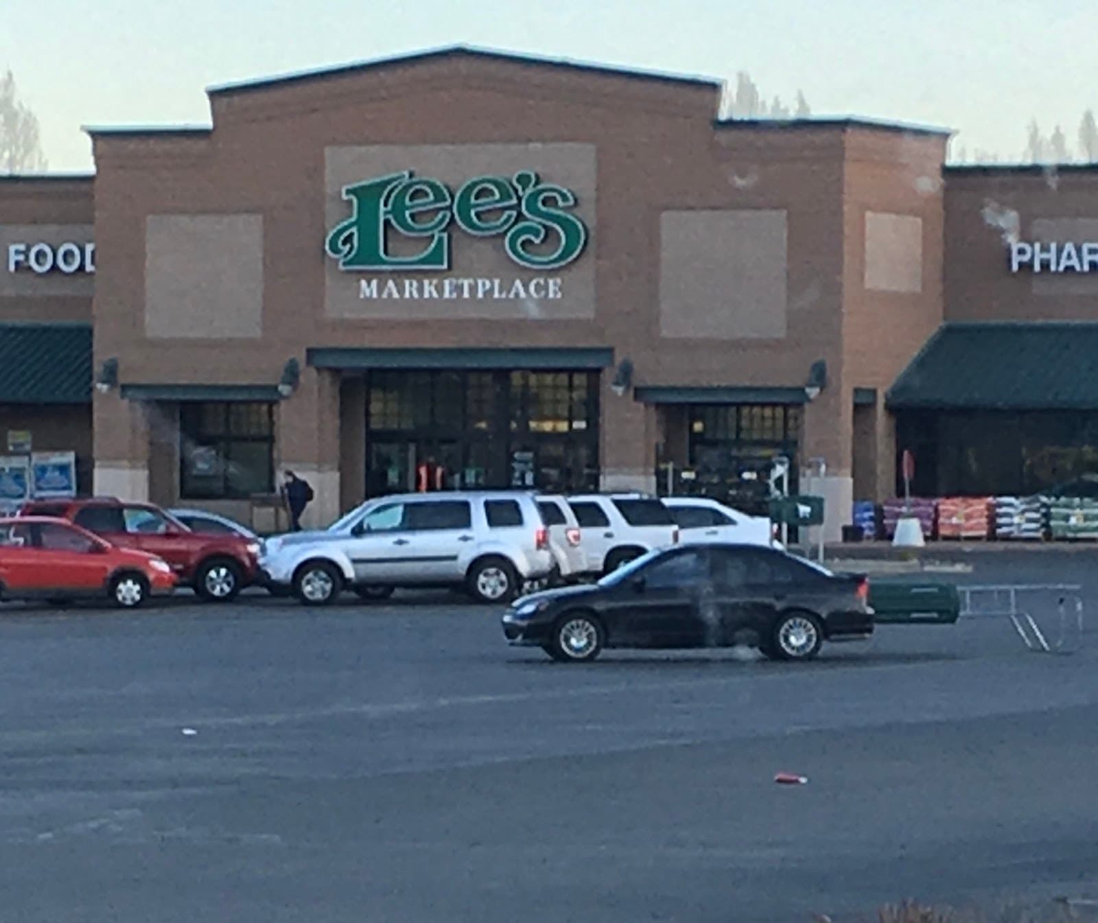 Lee's Marketplace - Image 1