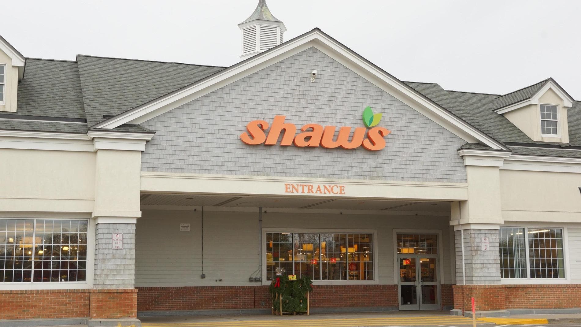 Shaw's - Image 1