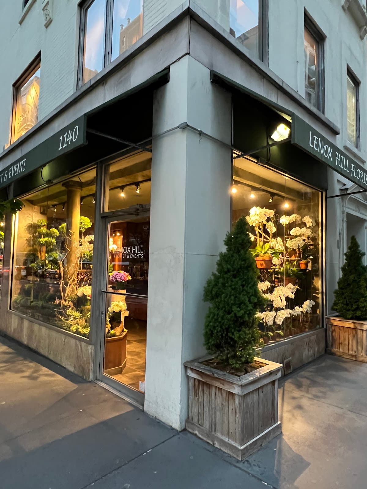 Lenox Hill Florist & Events - Image 1