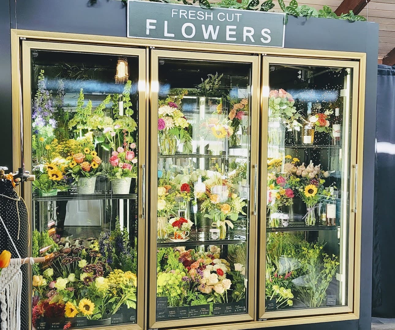 Finnhill Flower Co. - Image 1