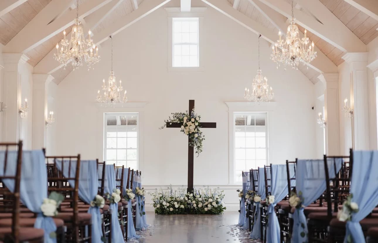 Old City Florist La Fleuriste - Image 1