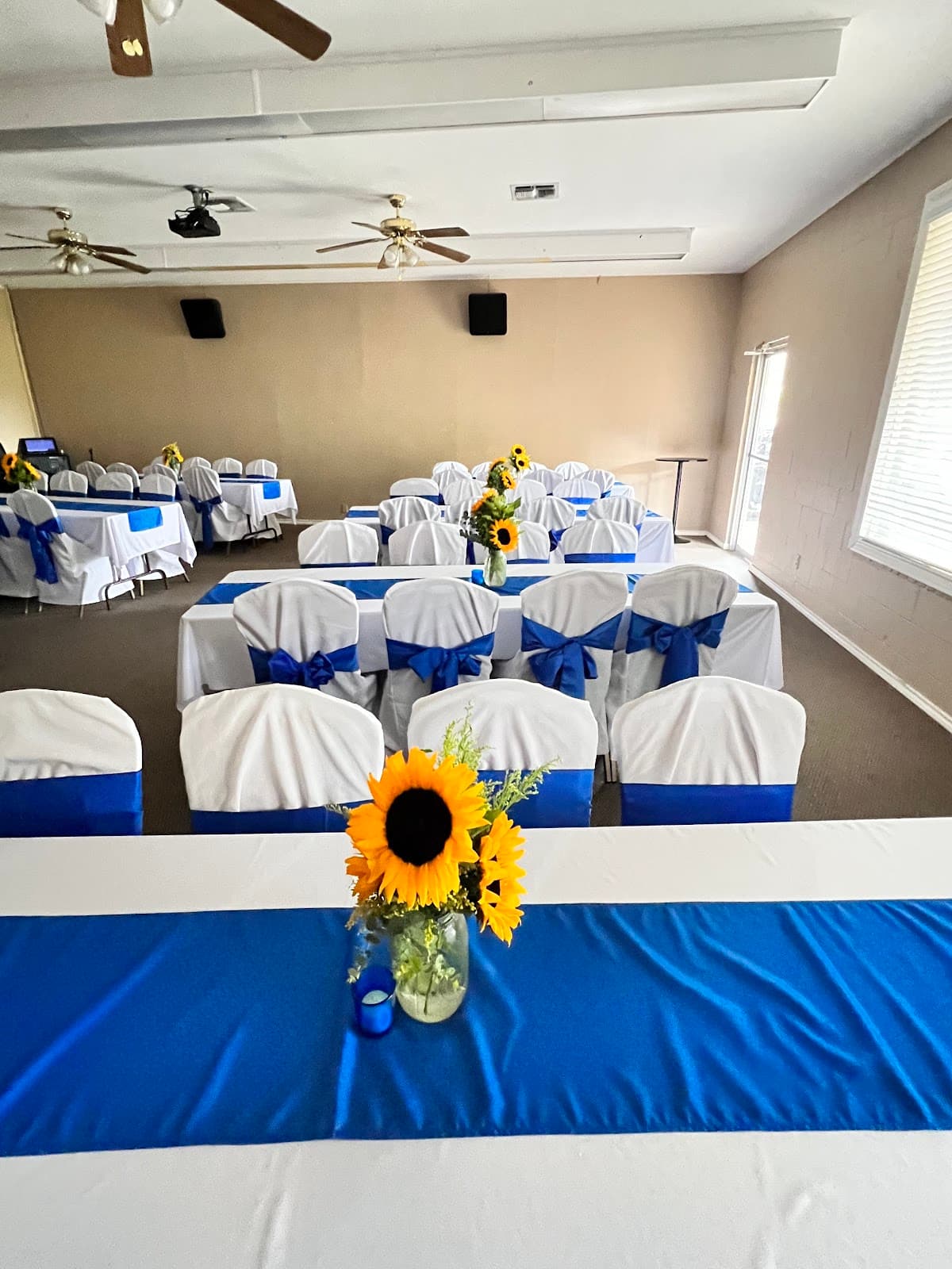 Gris Faviola's Flower Shop - Image 1