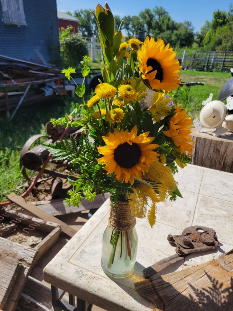 Flower Barn - Image 1