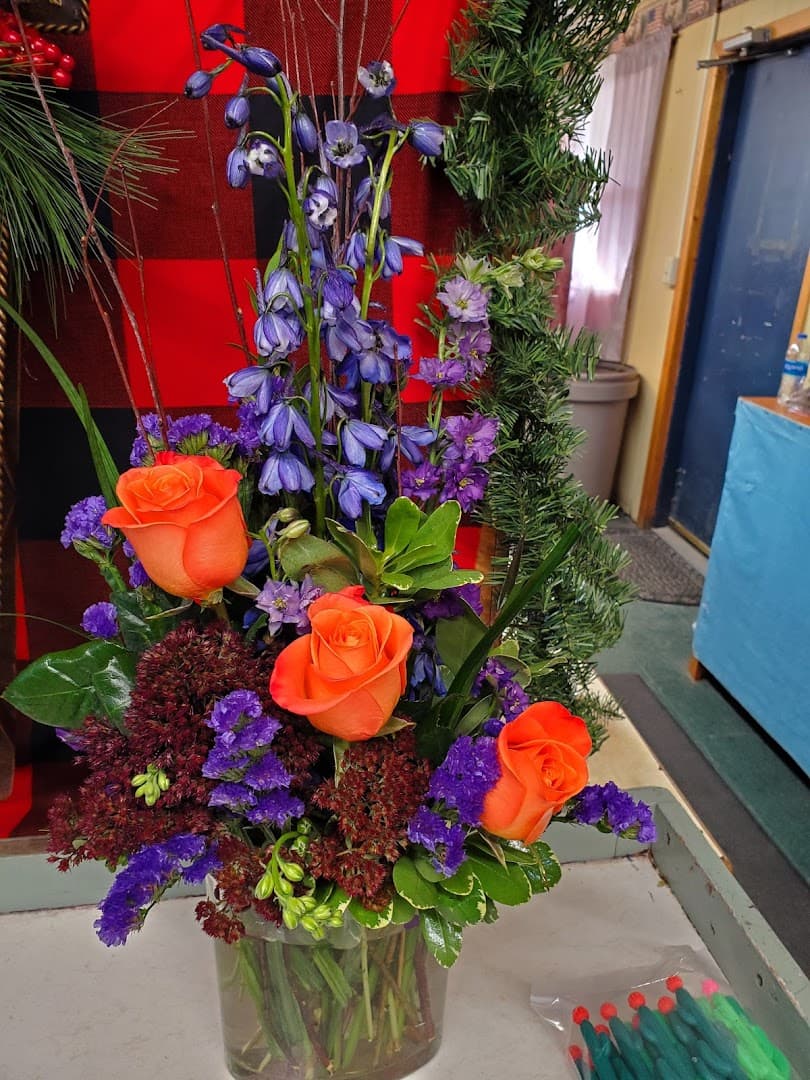 Aunt Bee's Floral Garden Center & Gifts - Image 1