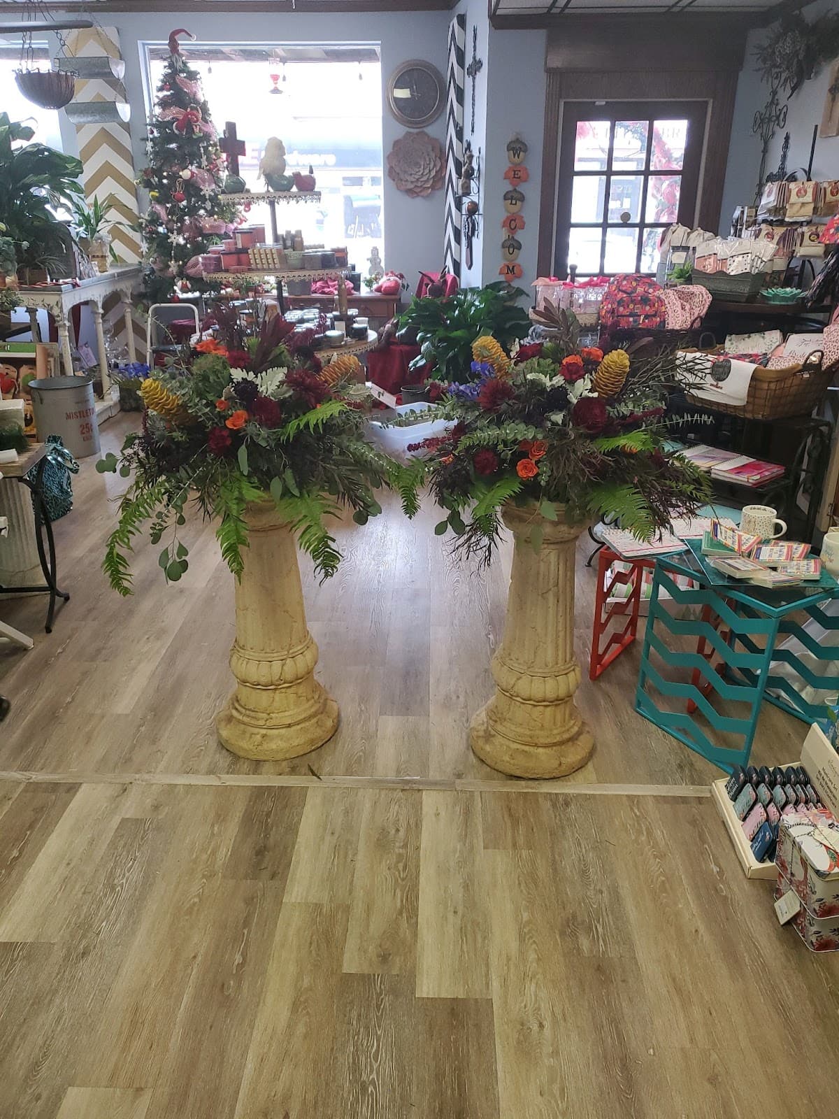 Sunflower Boutique & Salon Tuttle - Image 1