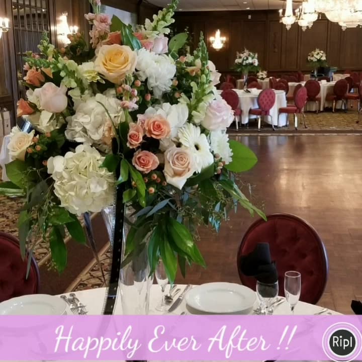 Flowers By Candle Lite - Image 1