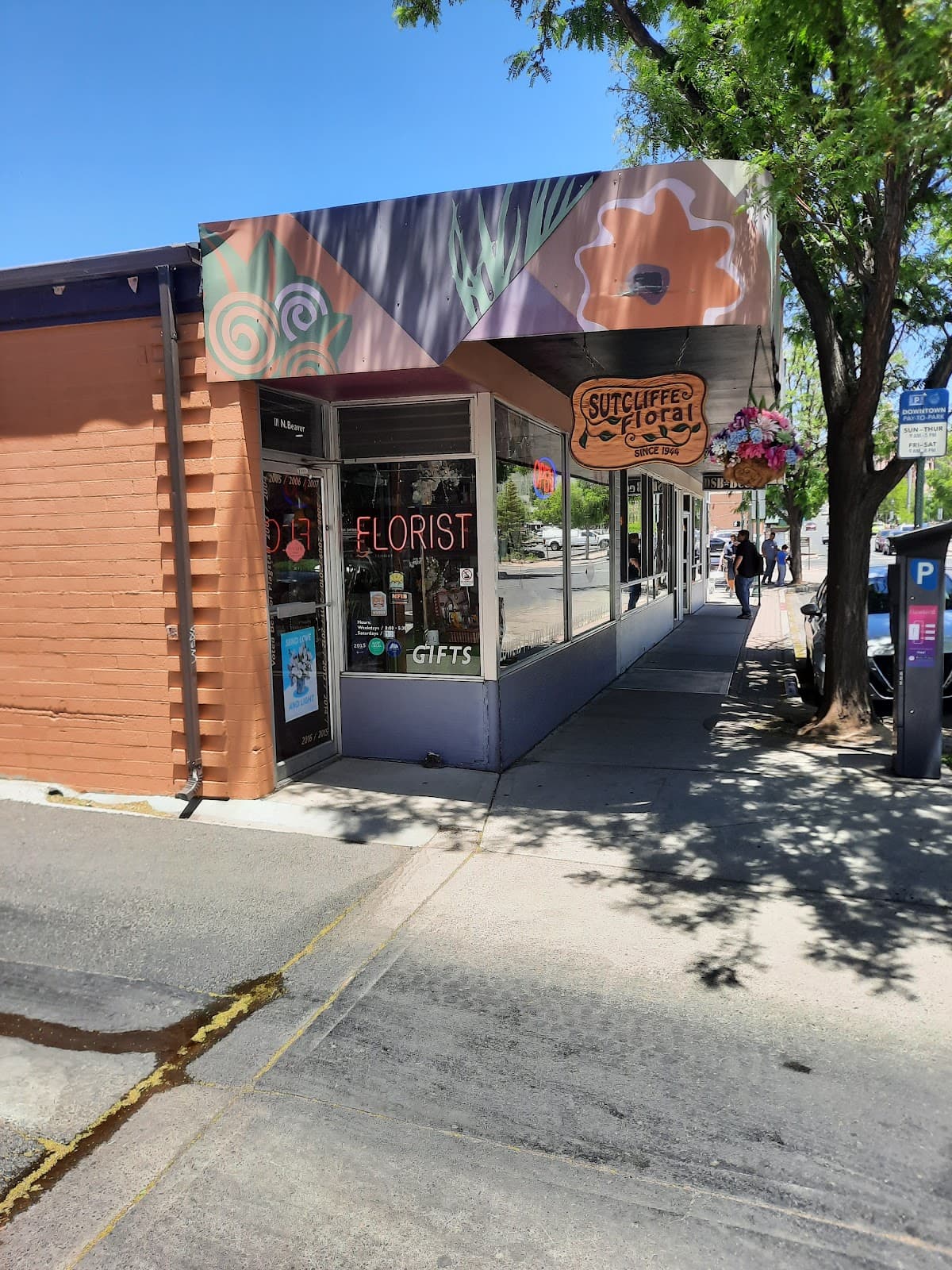 Sutcliffe Floral - Image 1