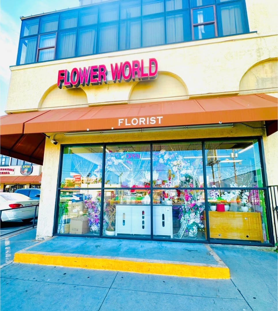 Flower World & Gifts - Image 1