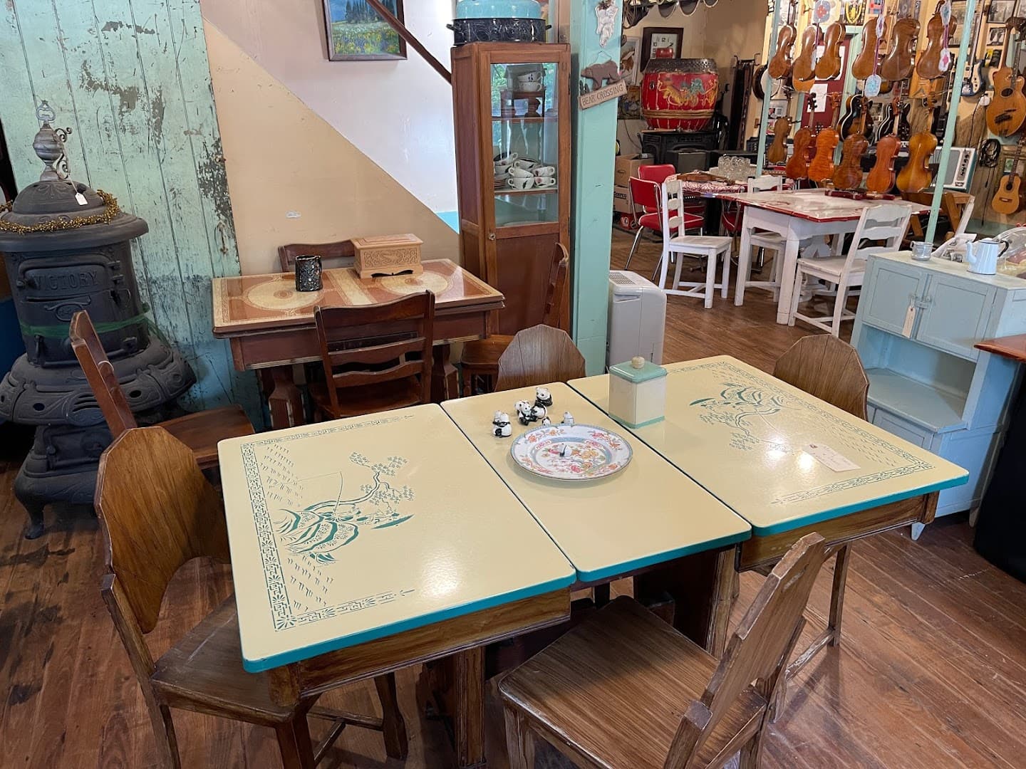 The Wildwood Flower & Jake Wildwood - Image 1