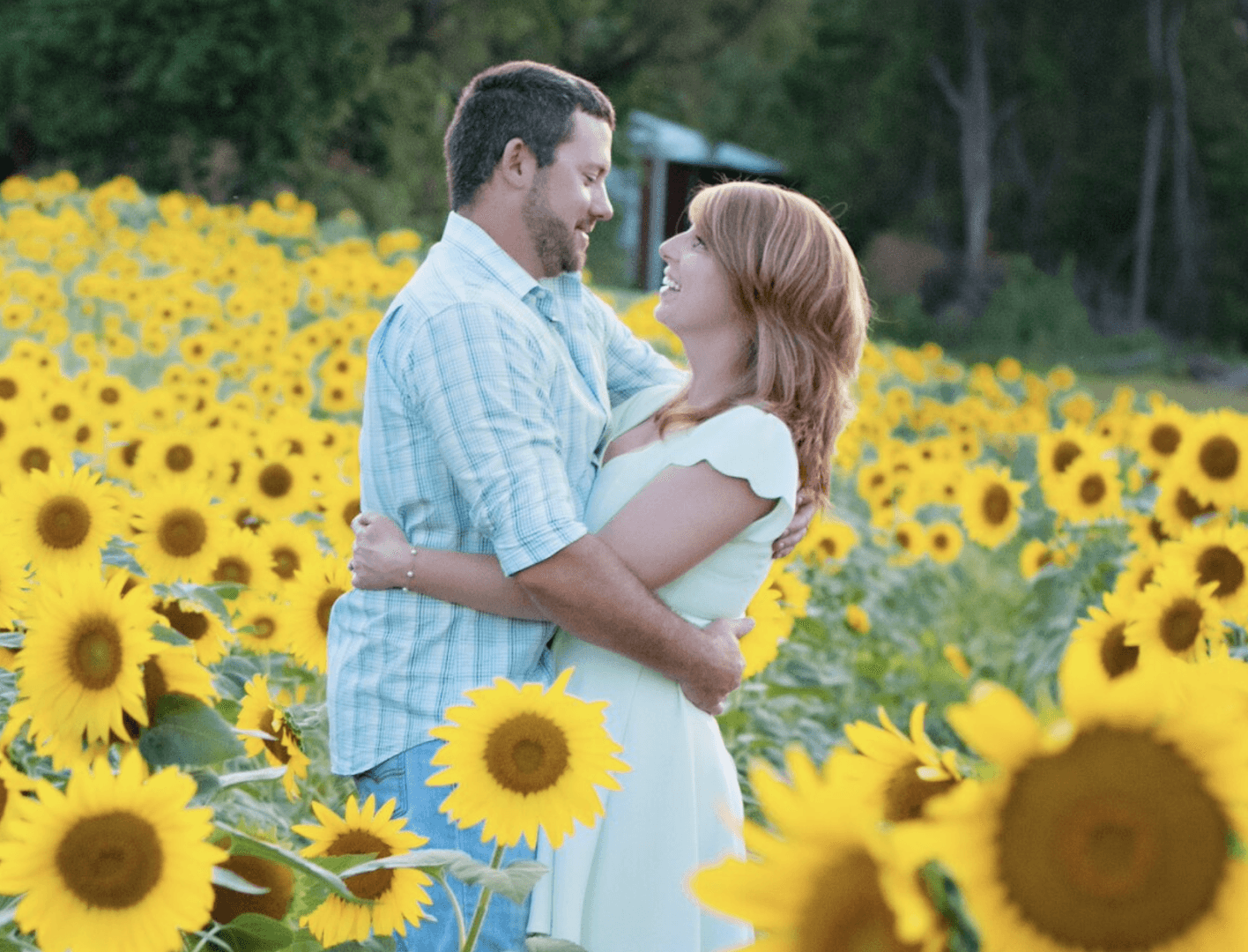 Danndee Flowers - Image 1