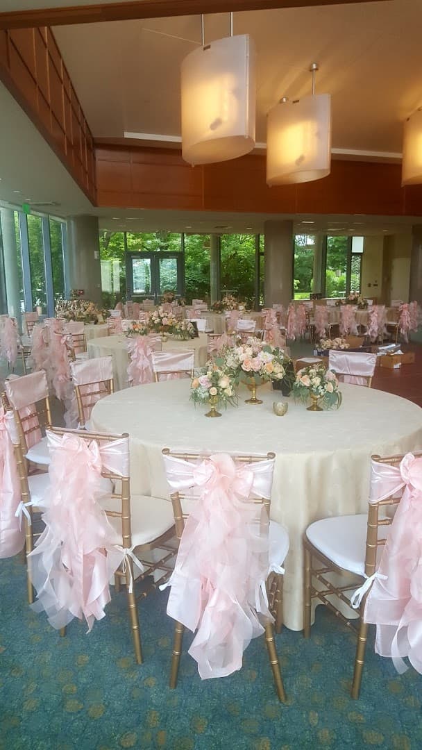 Pondview Florist - Image 1