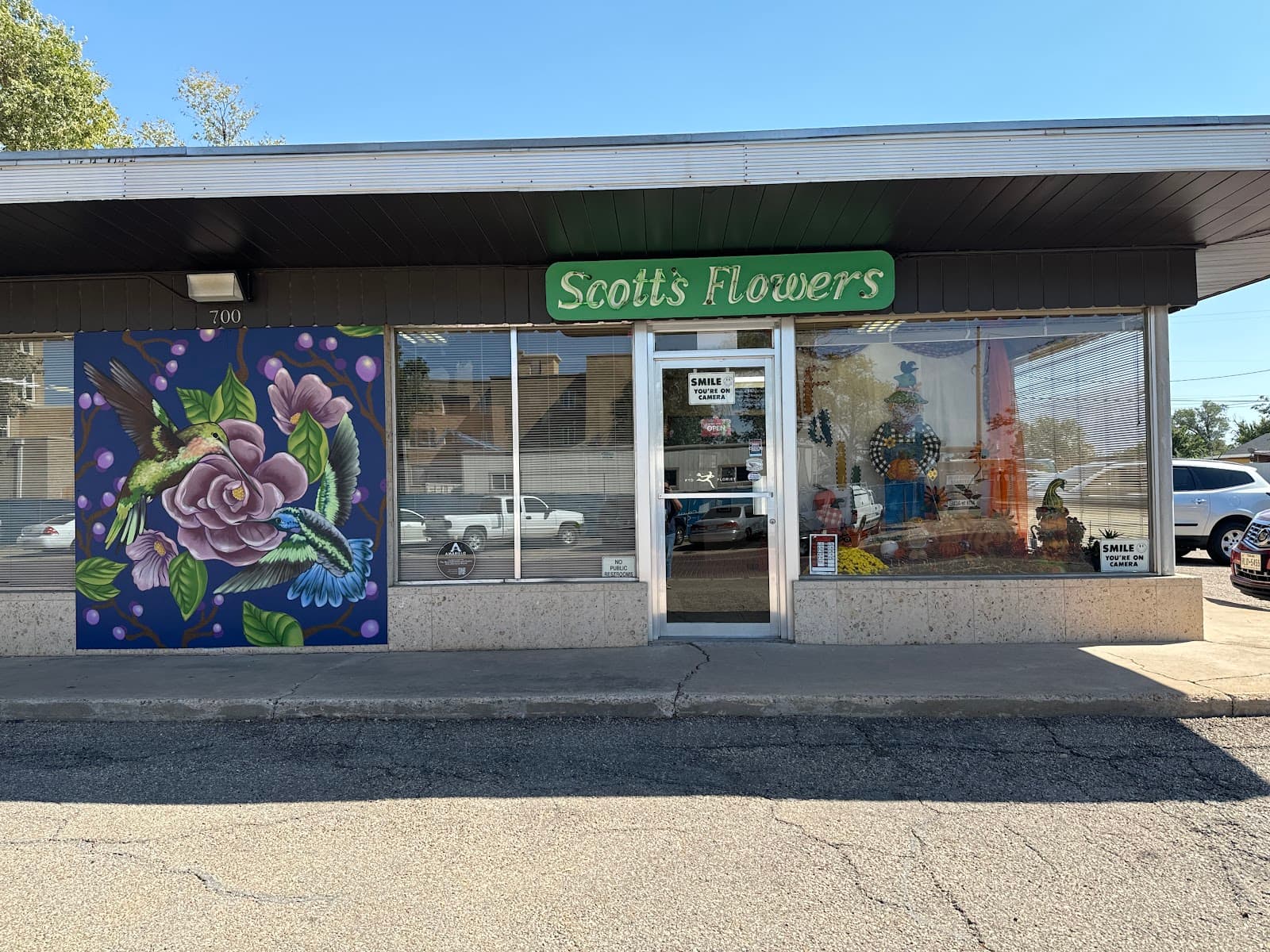 Scott's Flowers - Image 1