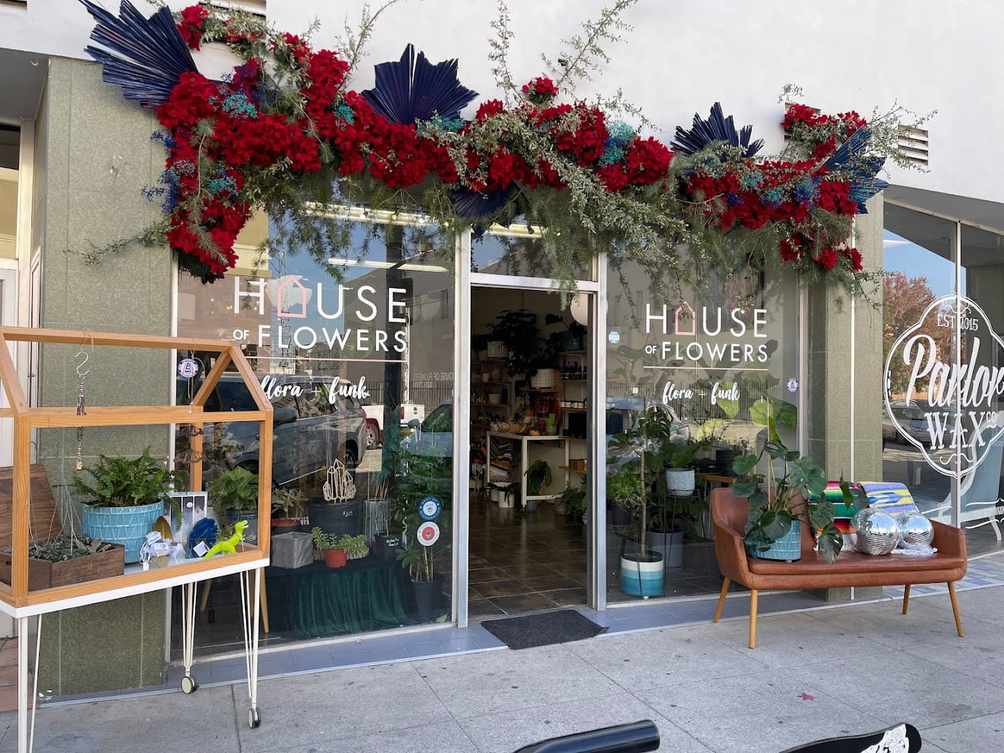 House of Flowers - Image 1
