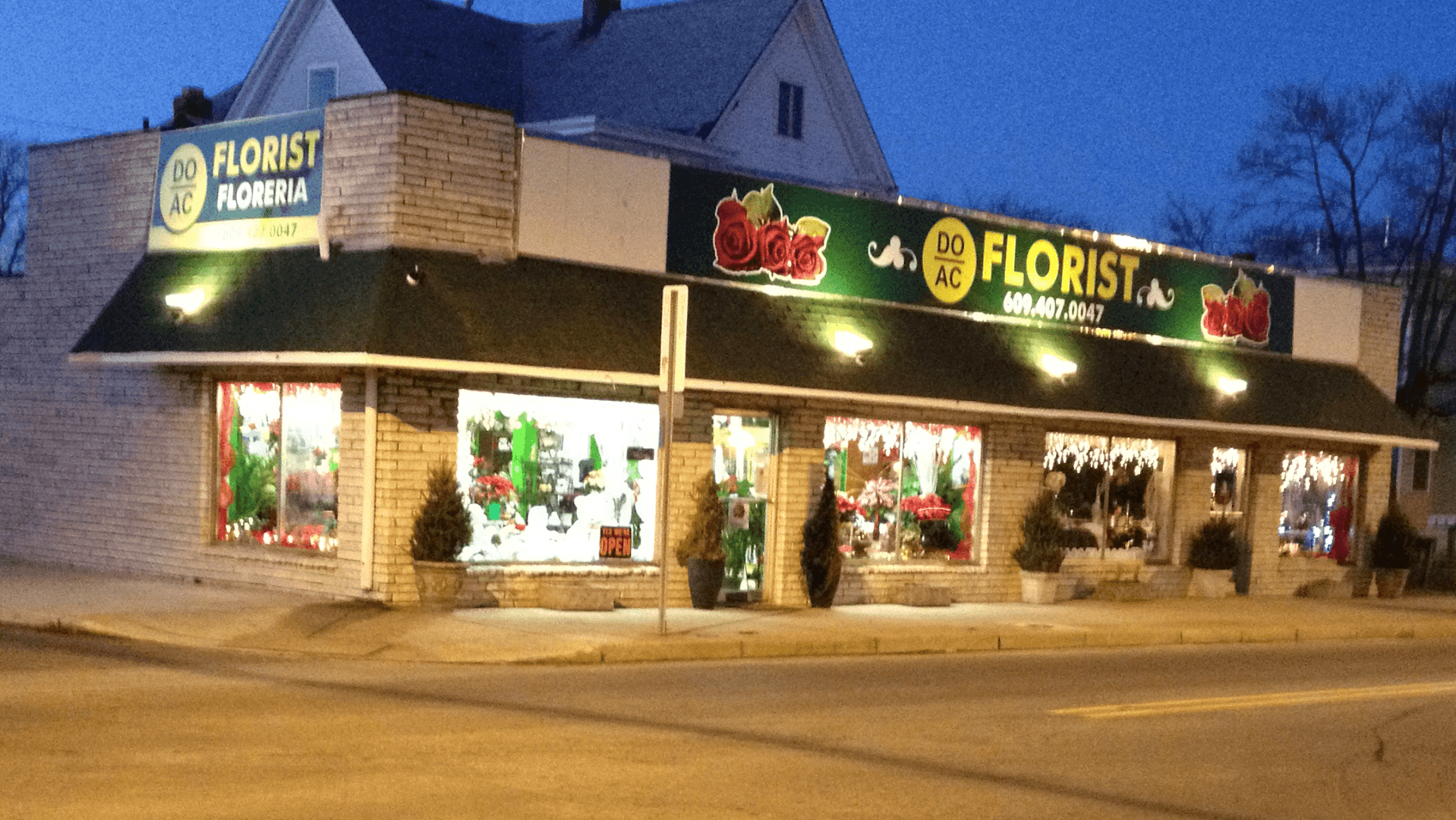 Gainer's Florist - Image 1