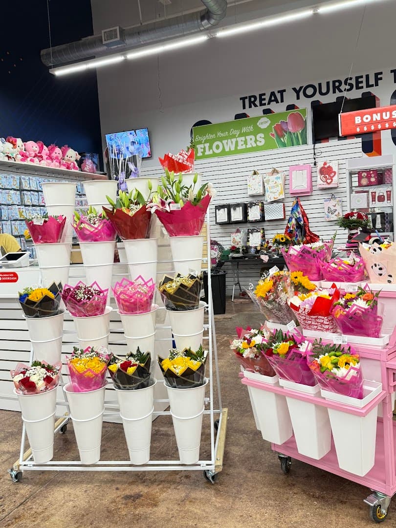 HILDA'S FLOWERS & GIFTS - Image 1